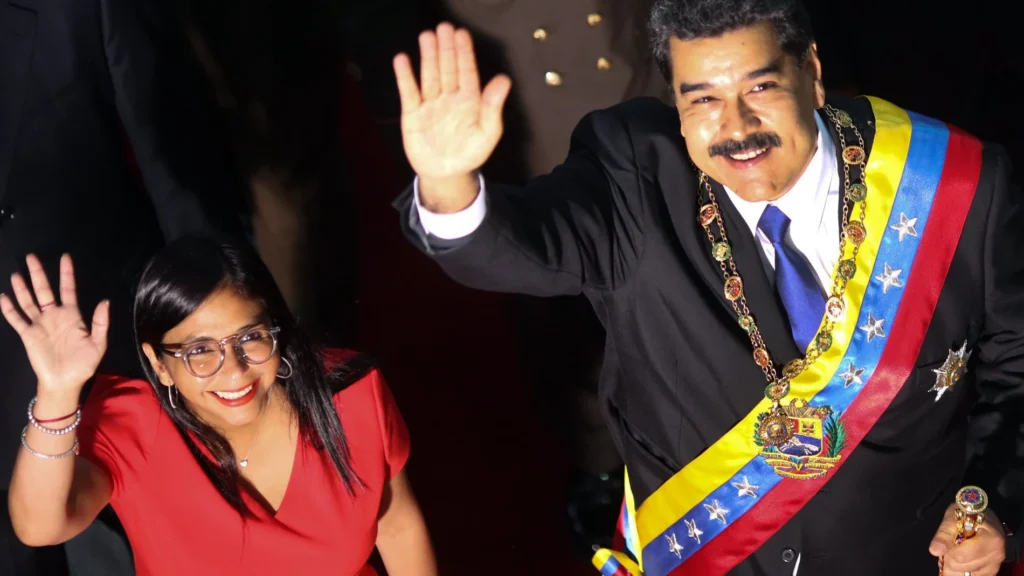 Vice de Venezuela exige pruebas de vida de Nicolás Maduro tras la captura reportada por EE. UU.